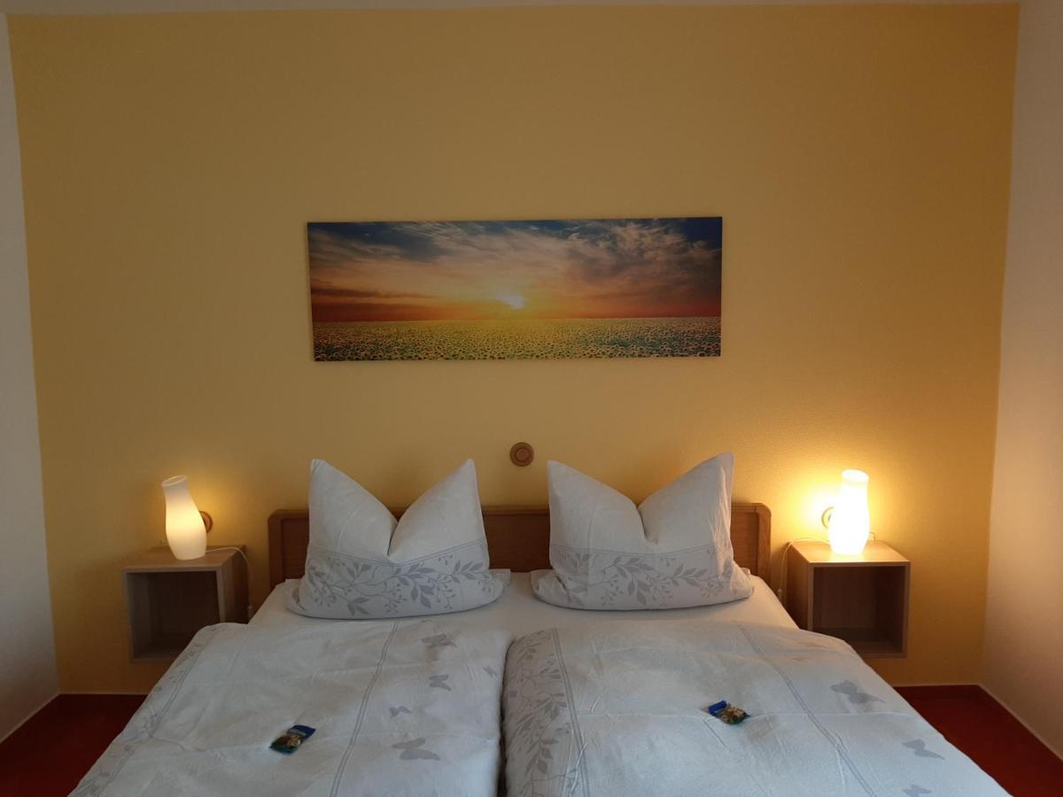 Garni-Hotel-Schaefer Schuld Esterno foto